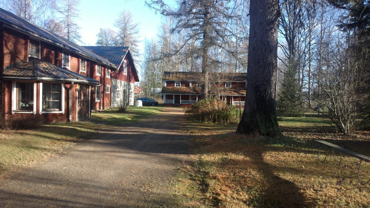 Metsolan Pihapiiri Hotell Multia Eksteriør bilde